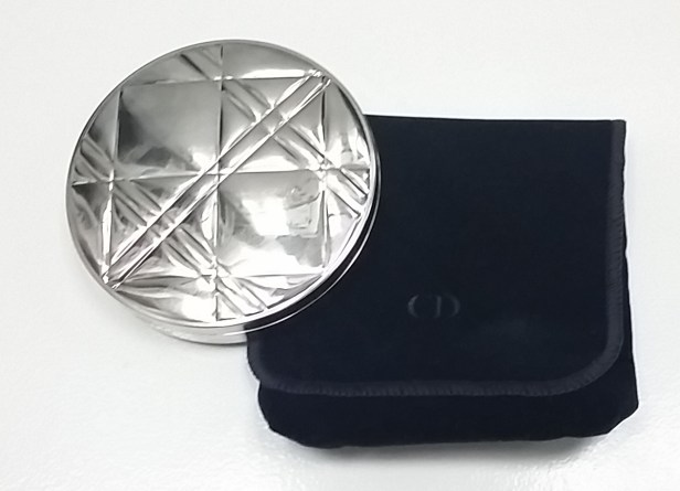 DiorSkin Nude Tan Light Case